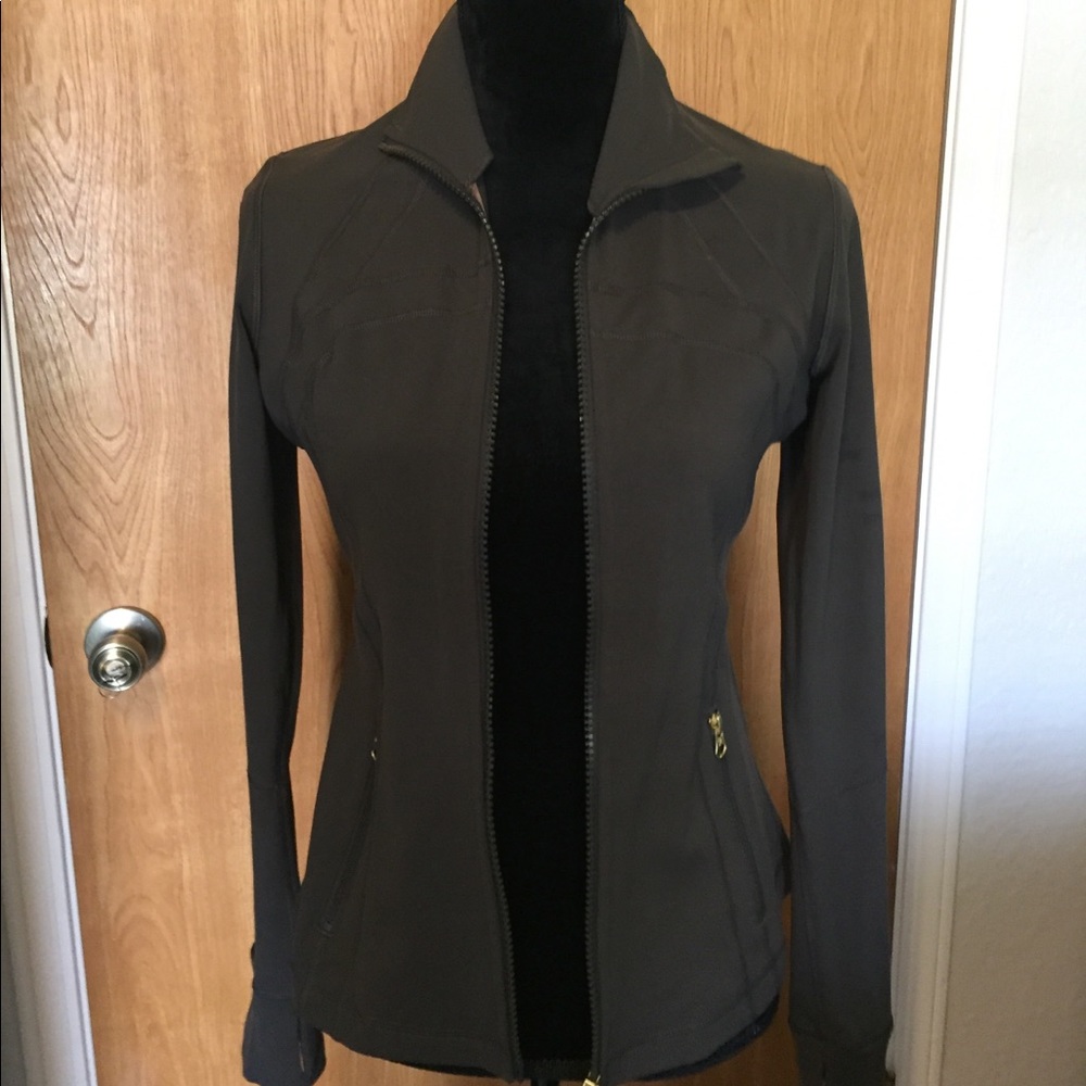 Women’s Lululemon running jacket